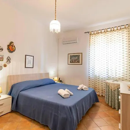 Tropea - Capo Vaticano - Di Ricadi - Versace فيلة